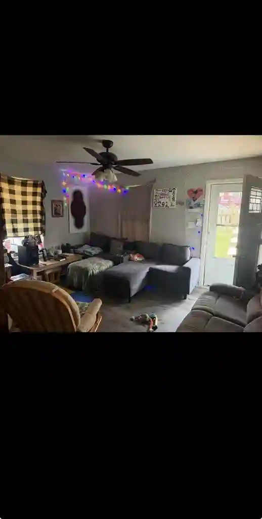 Room for rent!