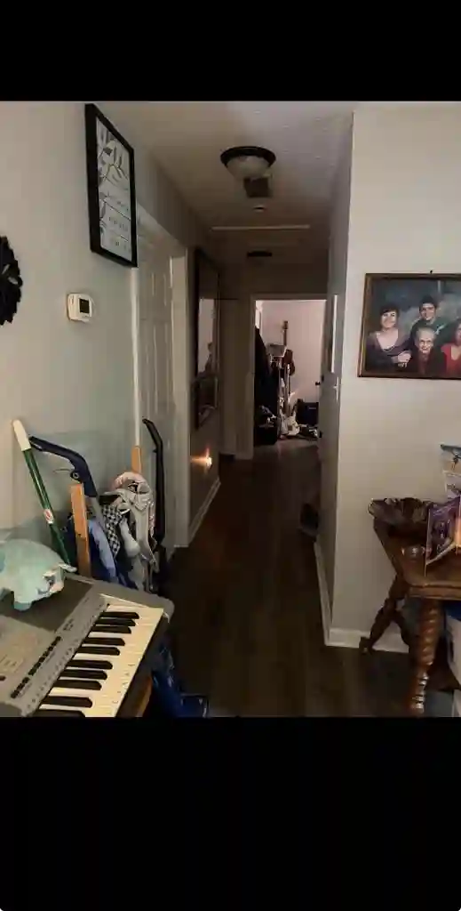 Room for rent!