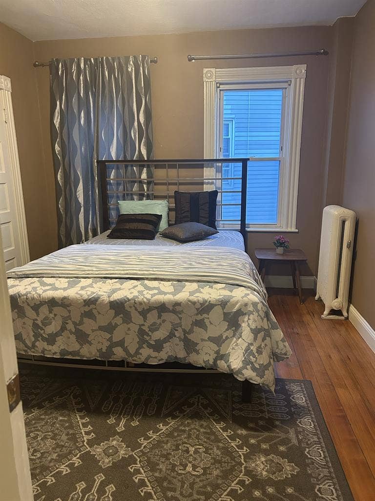 Private room with shared bathroom