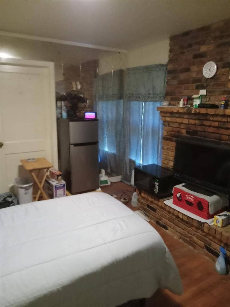 Room for rent