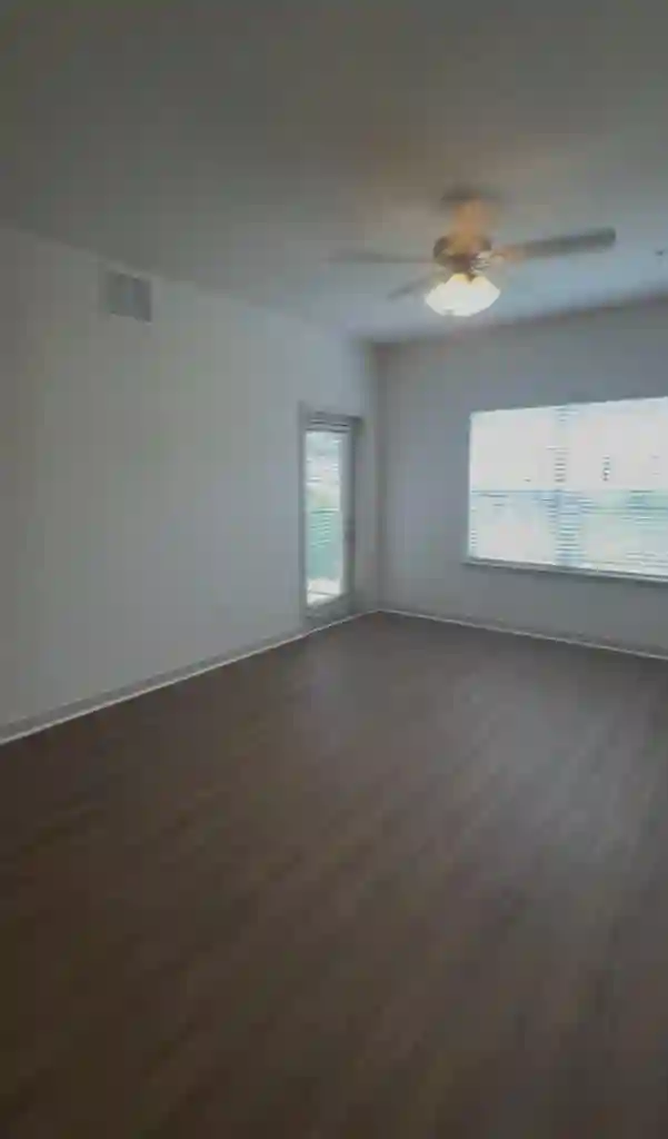 2br2bath