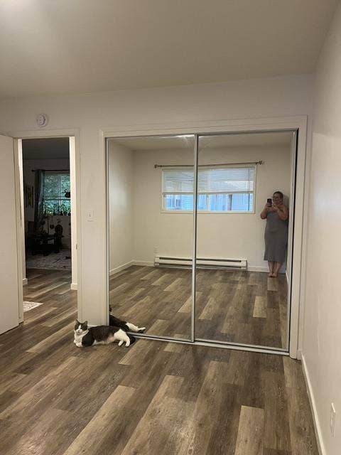 Unfurnished Private Room and Closet