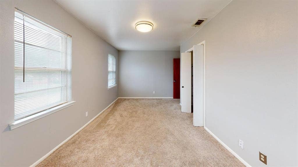 1 BR in Garland