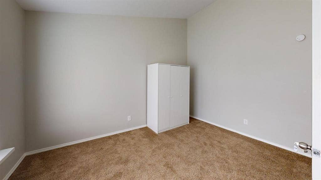 1 BR in Arlington