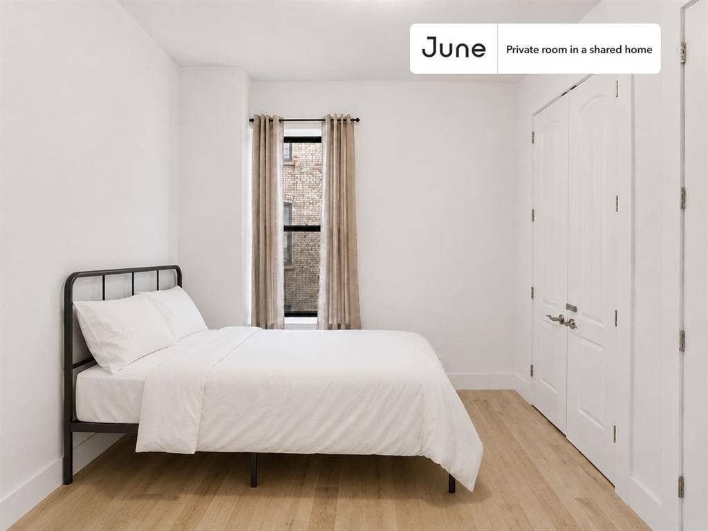 4 BR in New York City