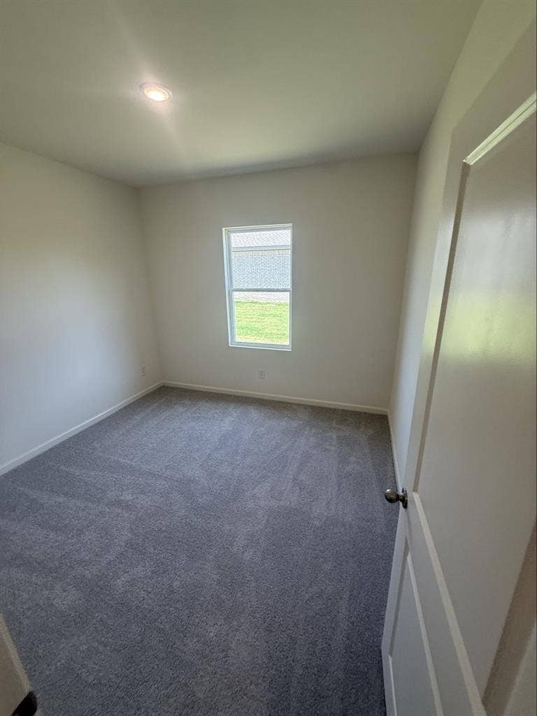 Rent a room for $850/mo