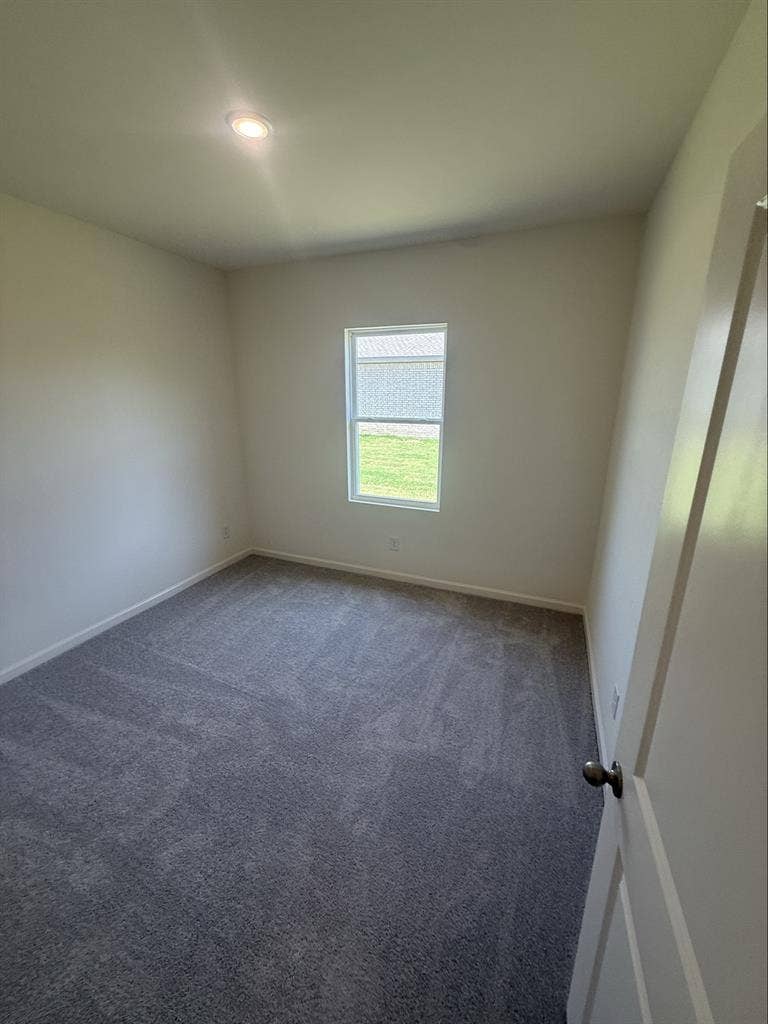 Rent a room for $850/mo