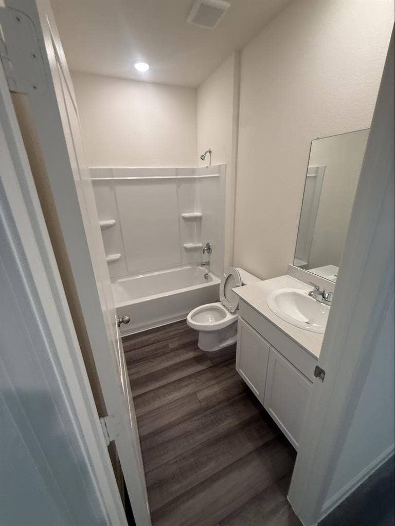 Rent a room for $850/mo