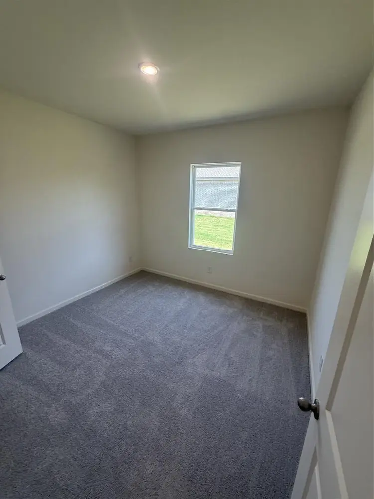 Rent a room for $850/mo
