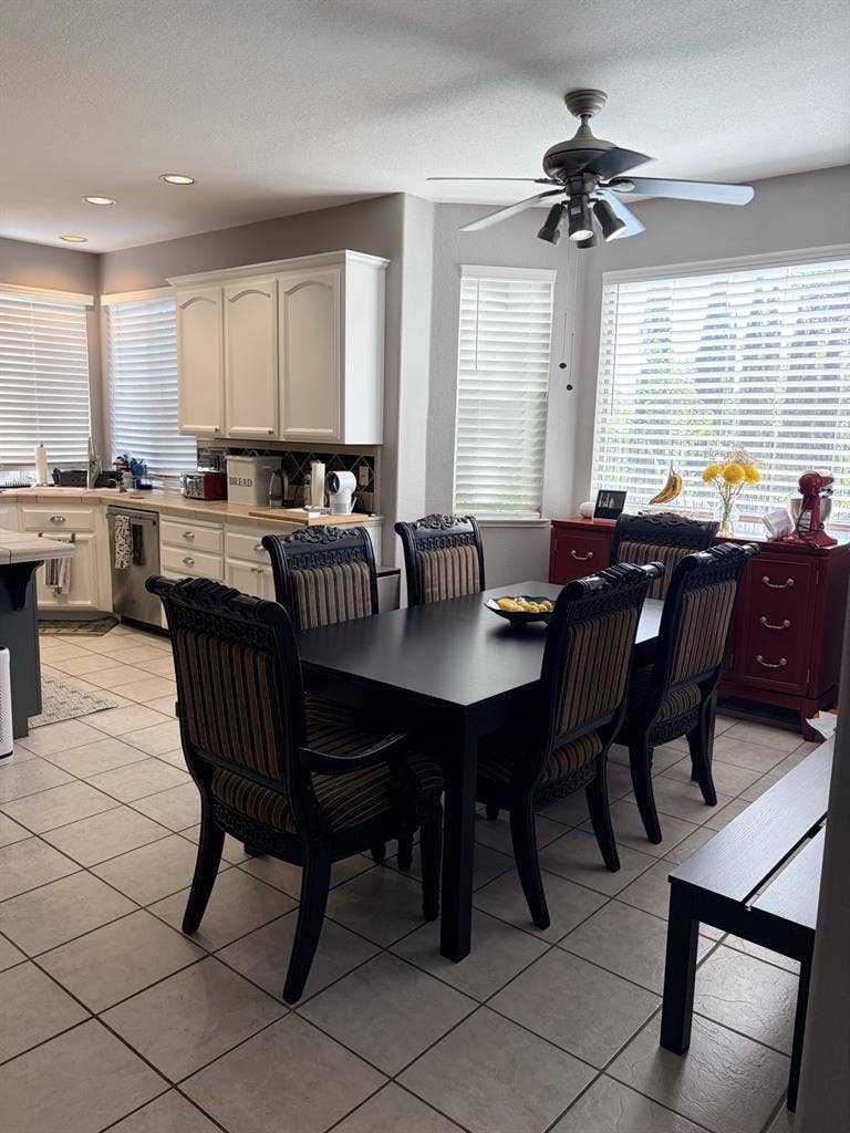 Granite Bay Room Available
