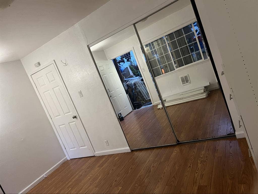SF -2 Bedroom Apartment for lease