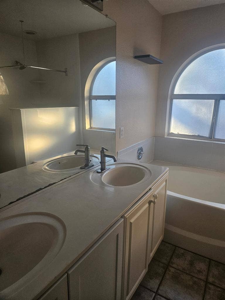 Master Suite Available Immediately