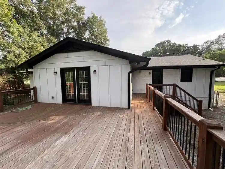 Modern 3 Bed 3.5 Bath House Athens