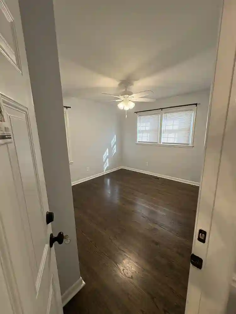 Modern 3 Bed 3.5 Bath House Athens
