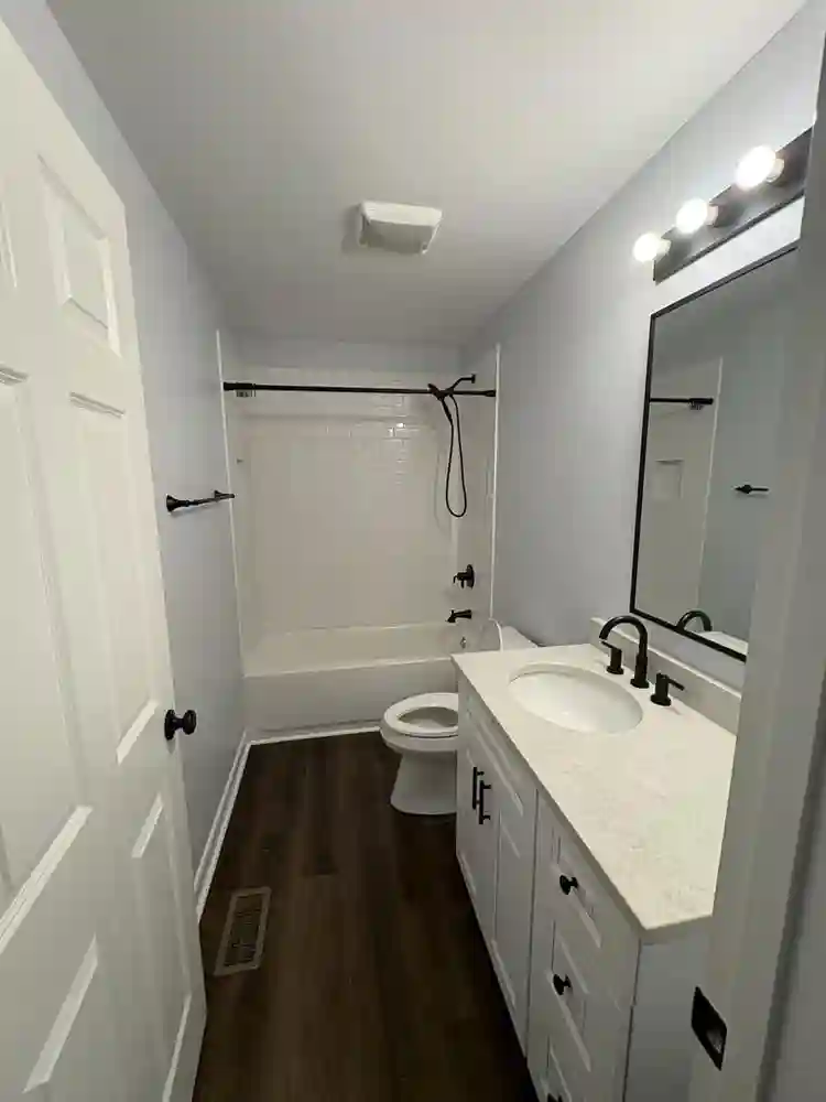Modern 3 Bed 3.5 Bath House Athens