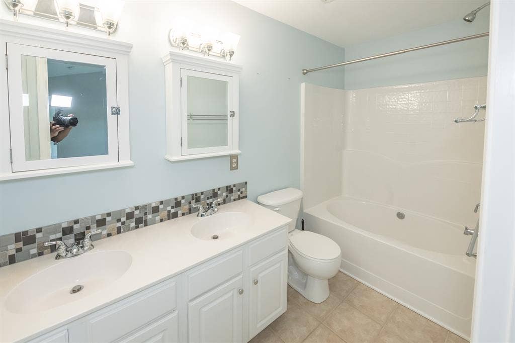 2 BR in Charlotte