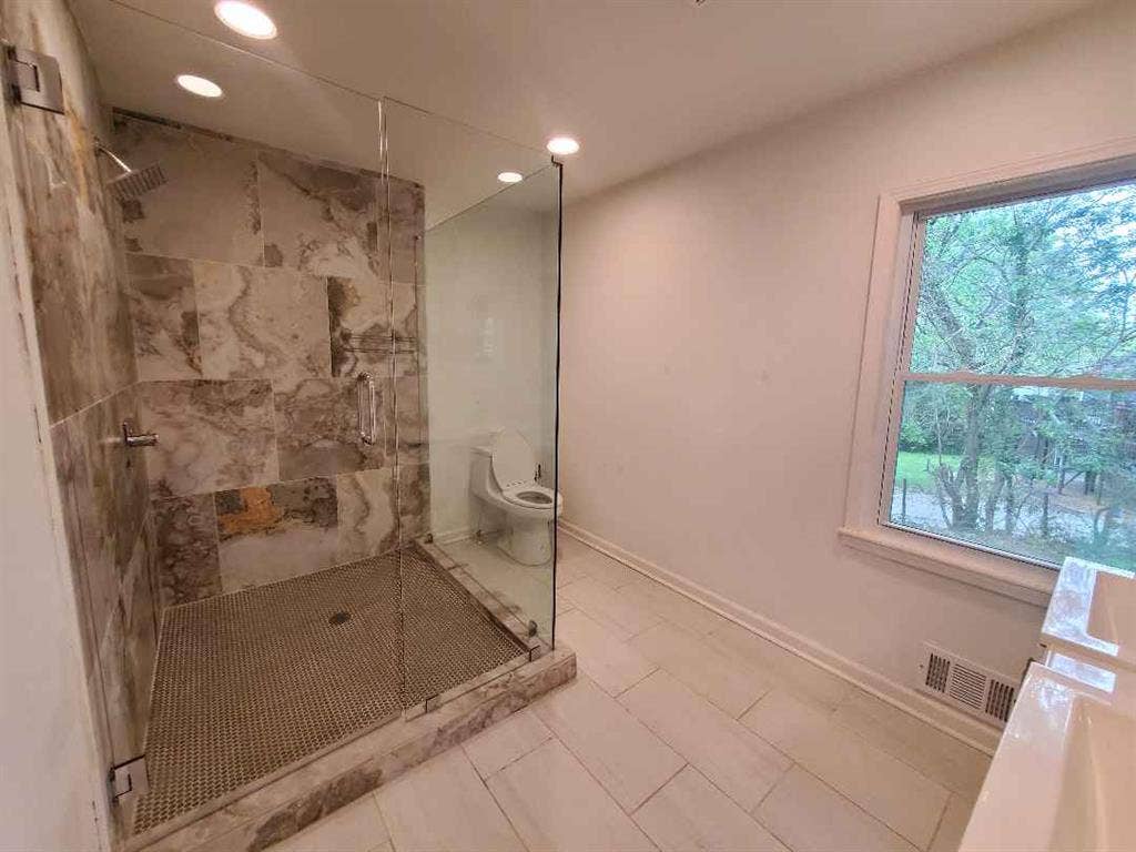 4 BR in Atlanta