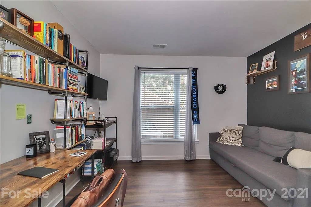 2 BR in Charlotte
