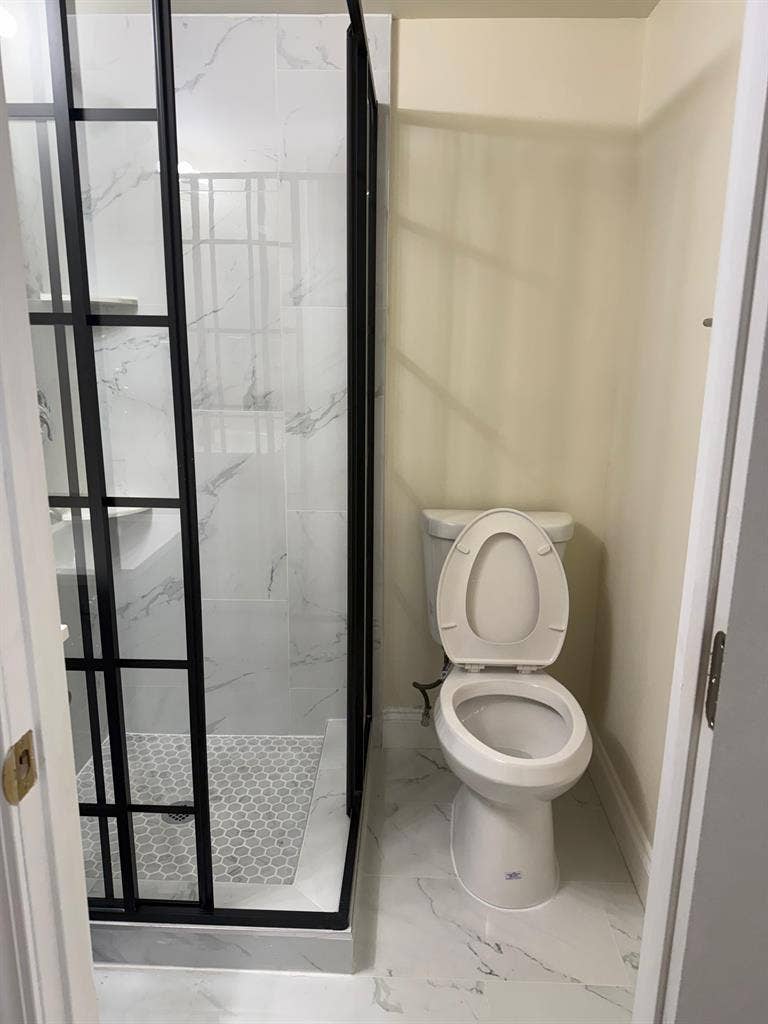 Semi-basement Apartment for rent
