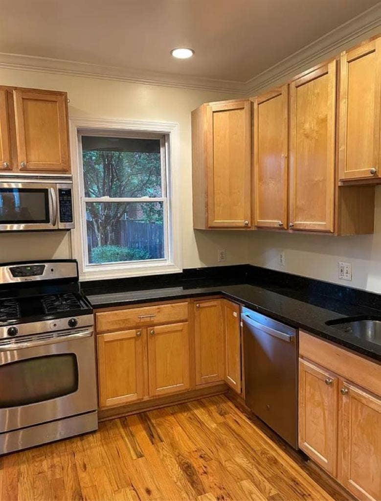2Bedr00m apartment