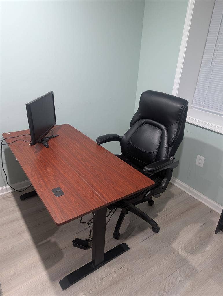 Full Townhouse 2 bed 2 bath