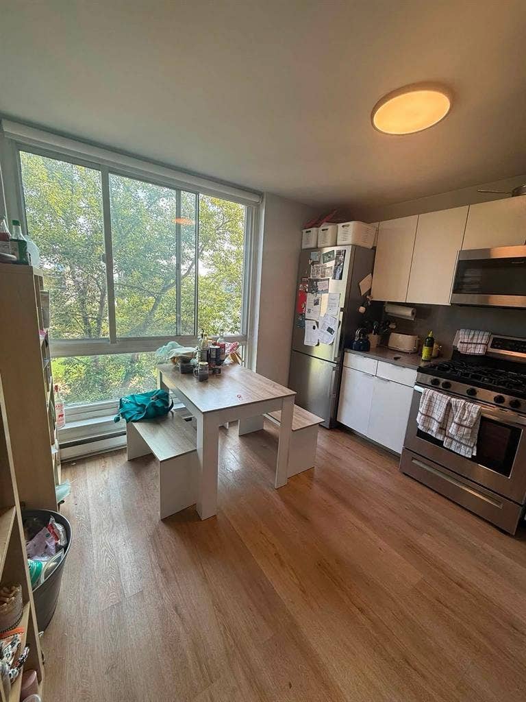 Fully furnished 1 bedroom apartment