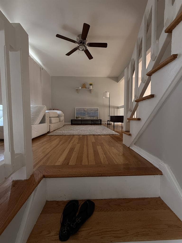 Edison room for rent