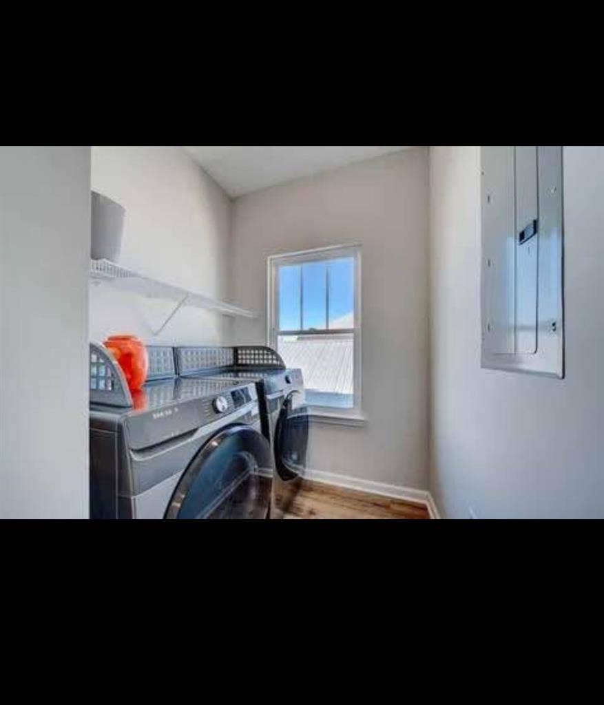 Master bedroom for rent