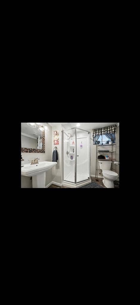 East Walnut Hills basement suite!!