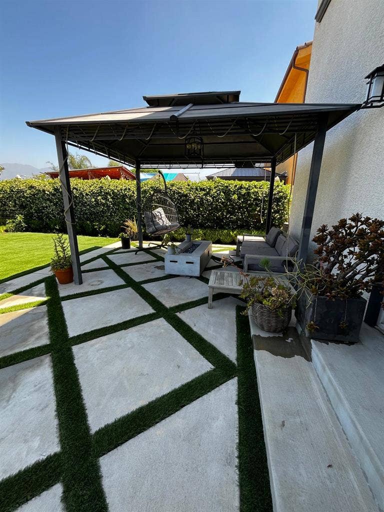 Private Rooms on Property