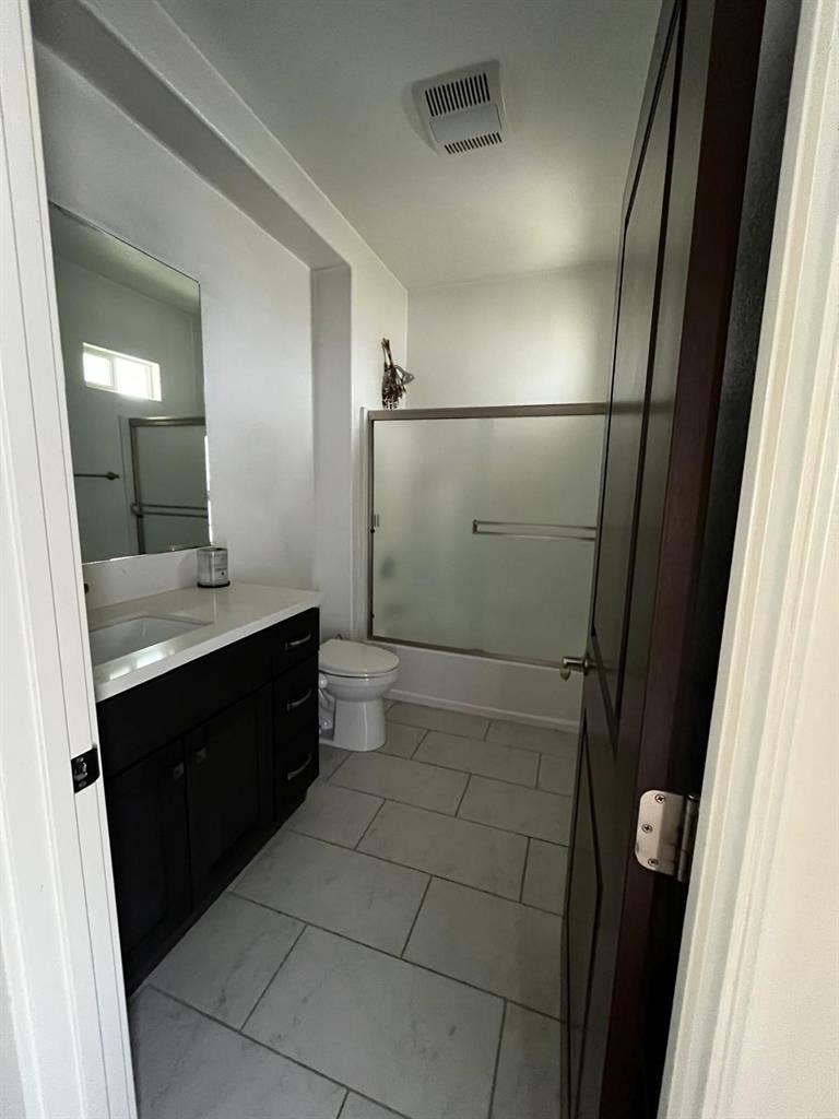 Private Rooms on Property
