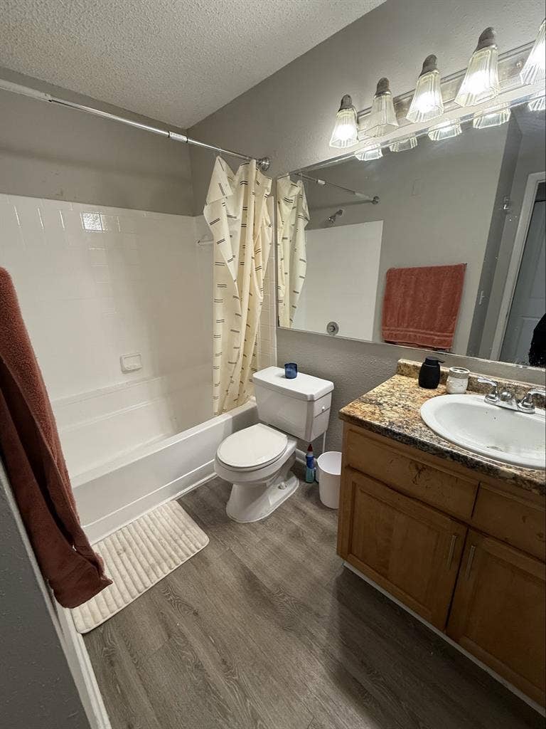 APARTMENT IN ORLANDO READ MORE