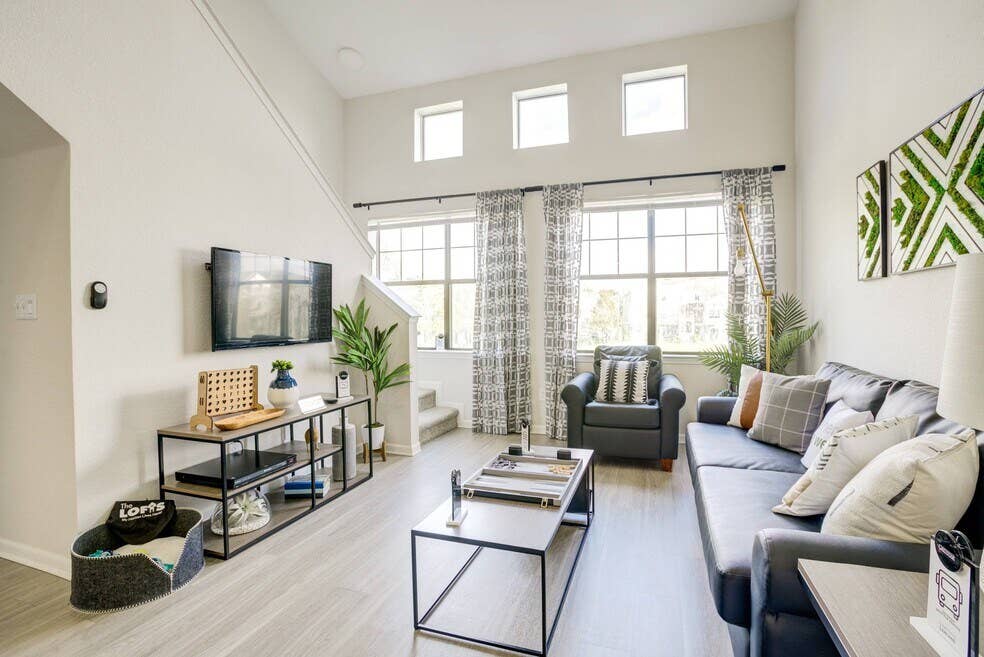 Urgent sublease available!!