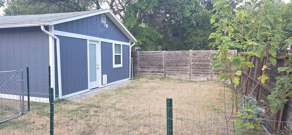 Studio for rent