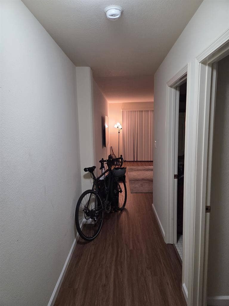 Furnished VanNess Sublet WFH Setup
