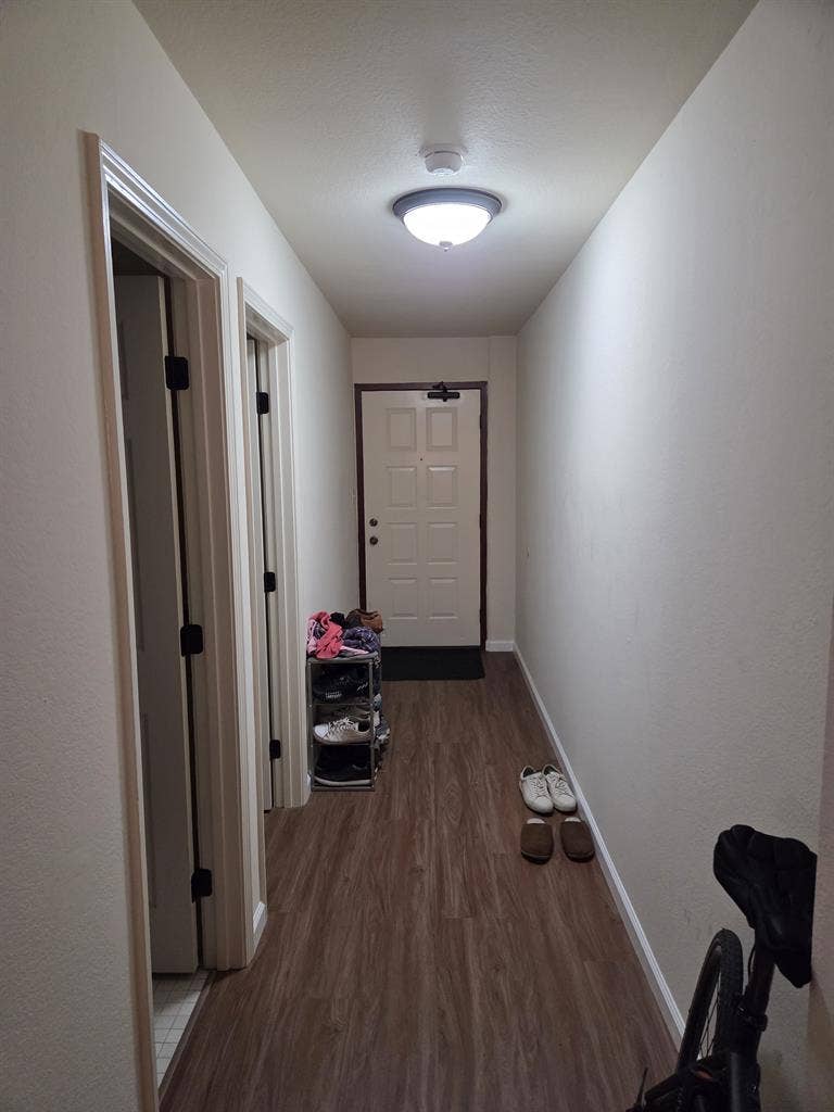 Furnished VanNess Sublet WFH Setup