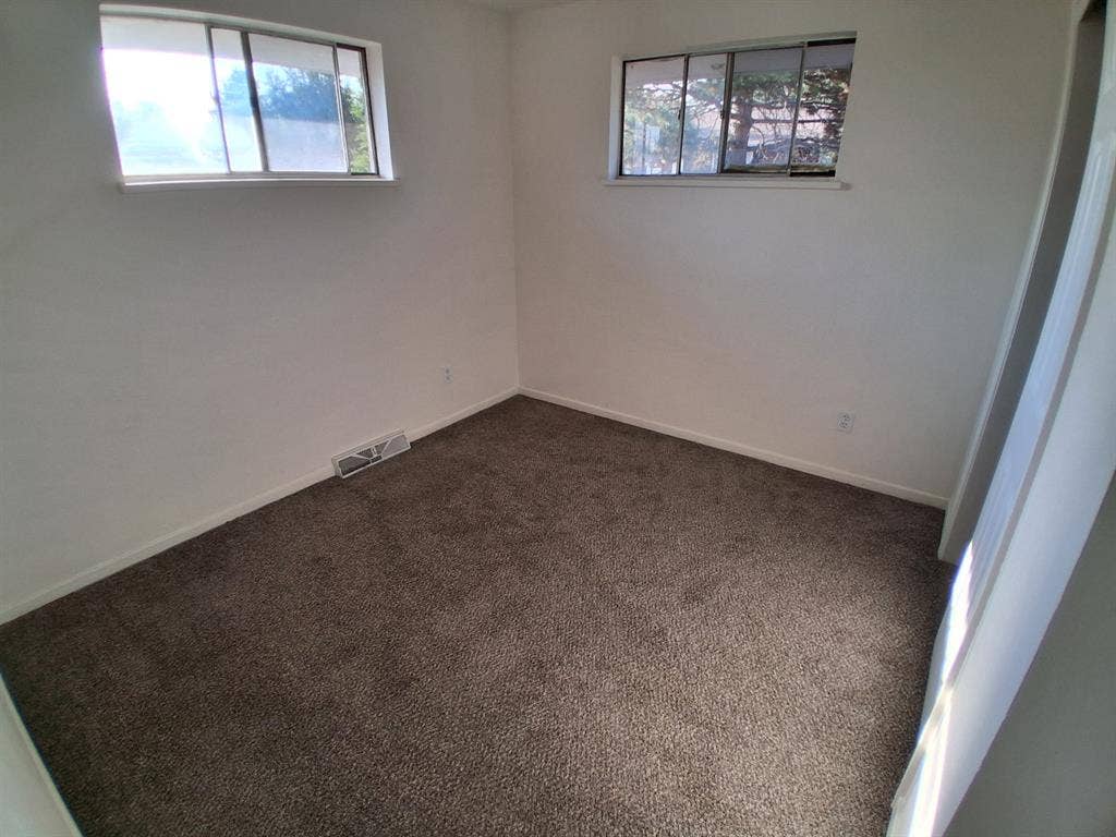 Quiet street, big rooms,fenced yard