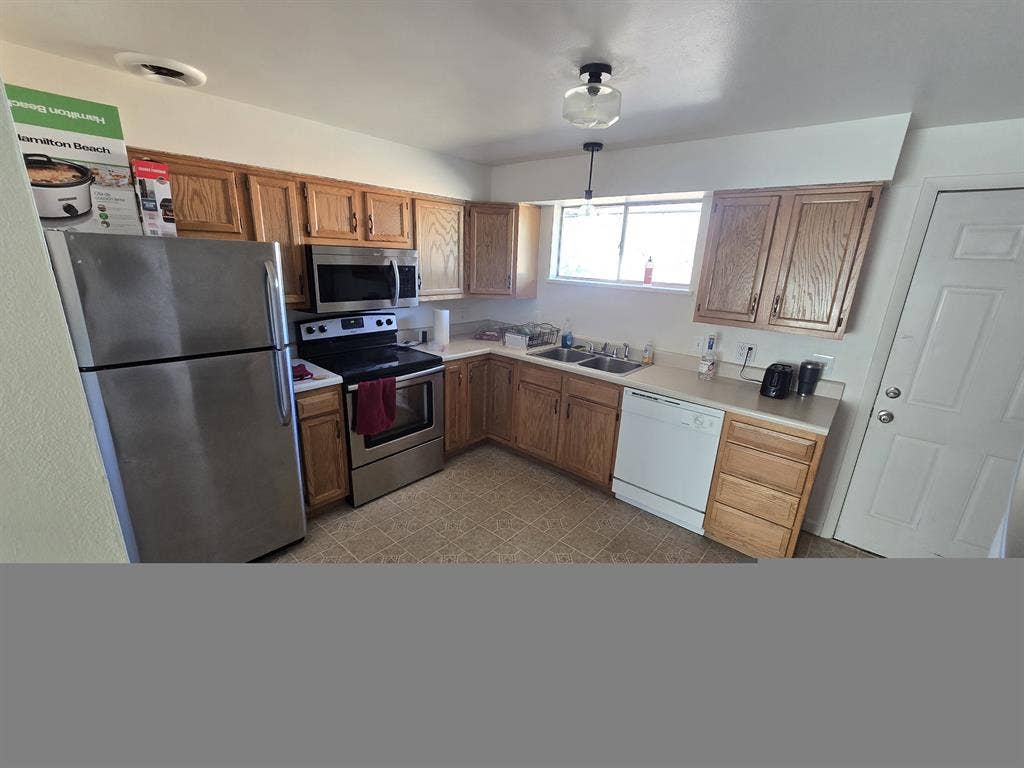 Quiet street, big rooms,fenced yard