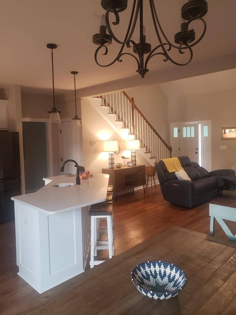 Private room for rent upstairs