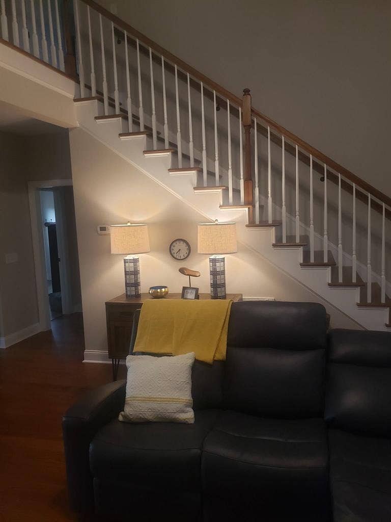 Private room for rent upstairs