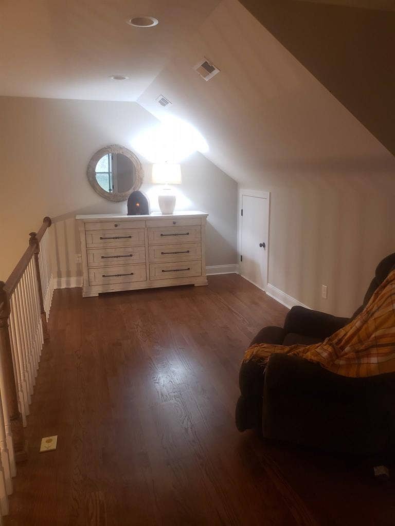 Private room for rent upstairs