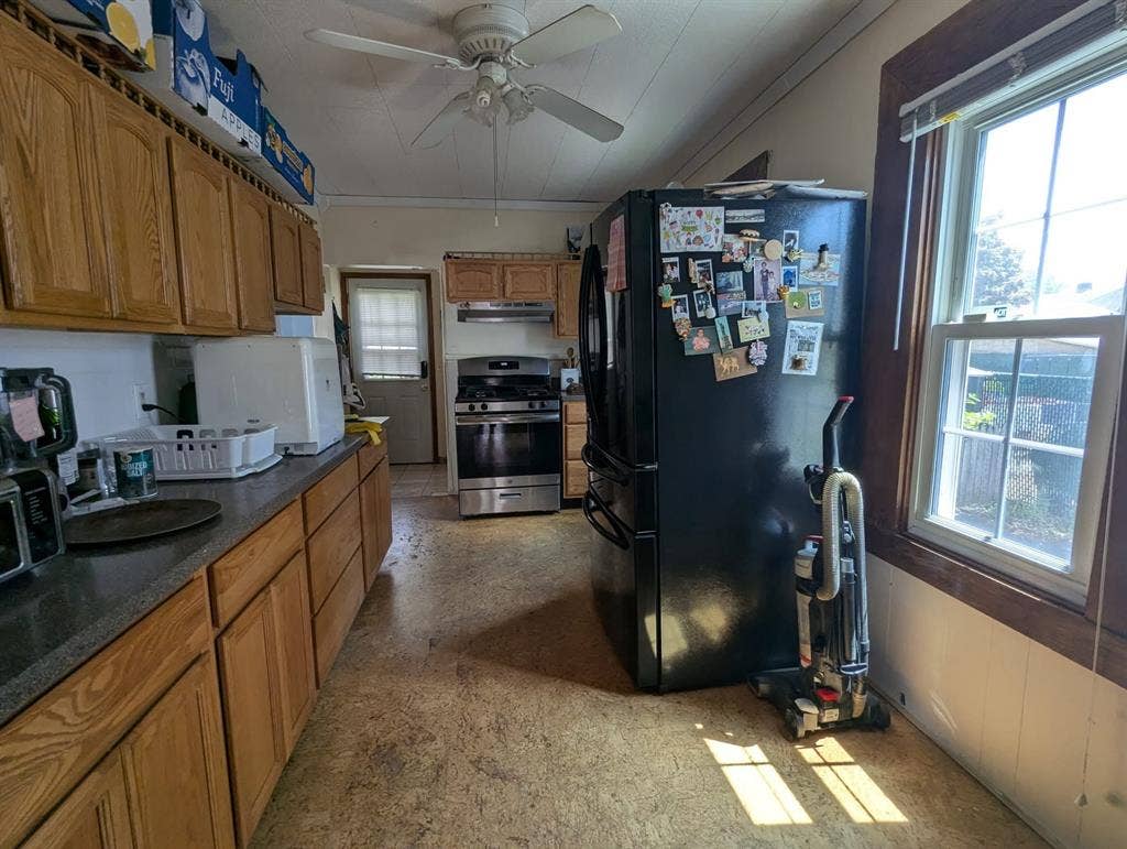 Fully Furnished Room for Rent