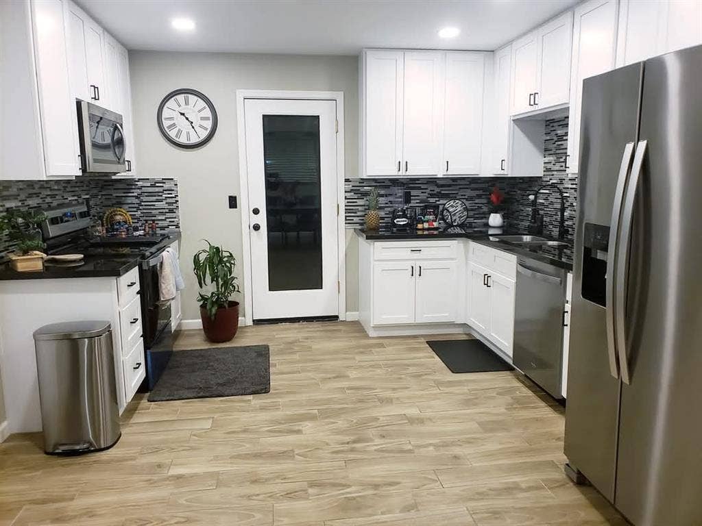 Quiet room for rent