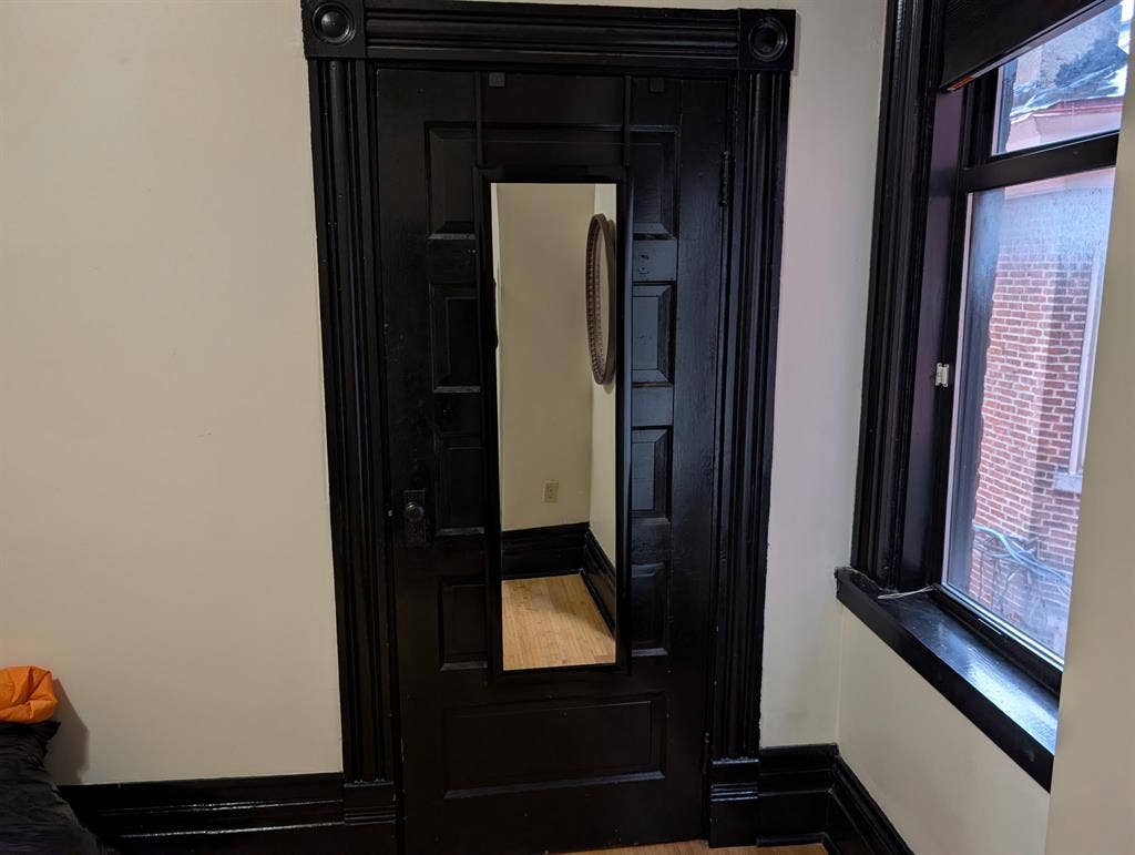 Apartment with two roommates