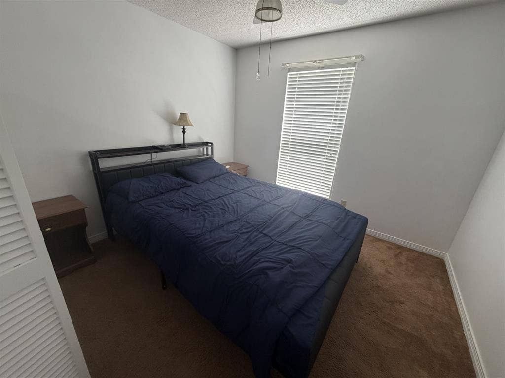 Room for rent in Mary Esther/Hulbur