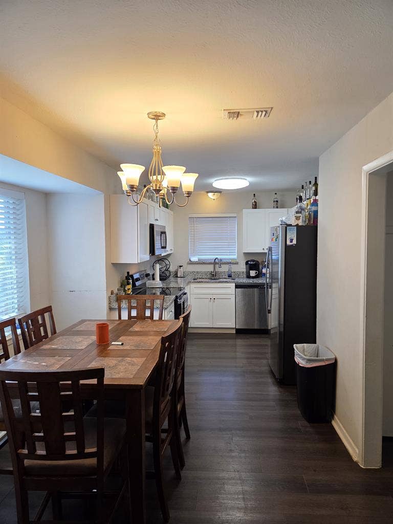 Private bedroom for rent