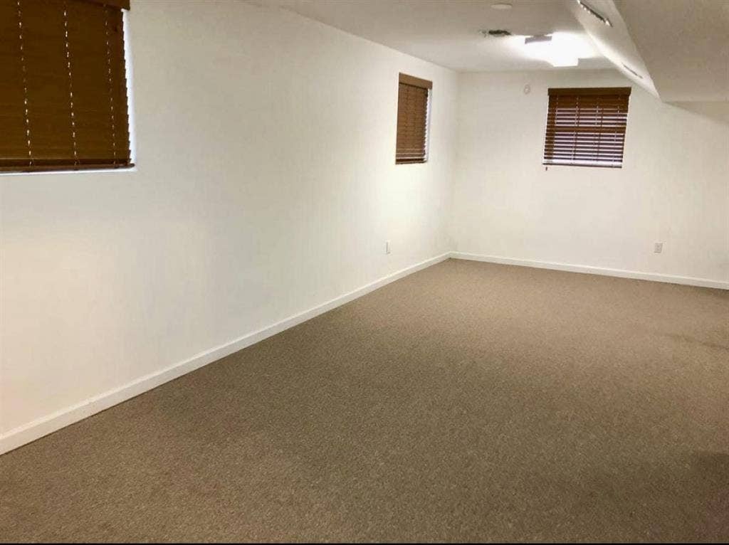 Roommates Needed / Share New Home!