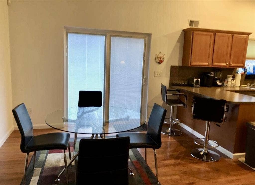 Roommates Needed / Share New Home!