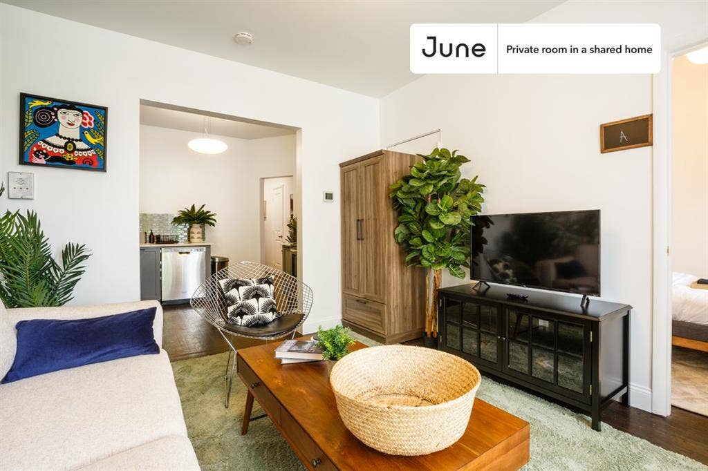 3 BR in New York City