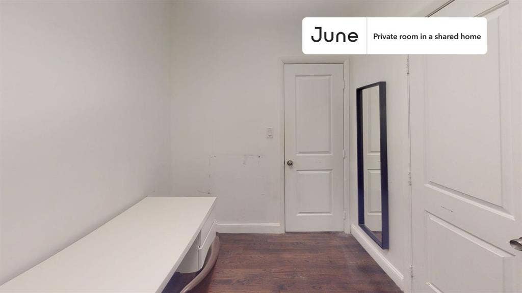 3 BR in New York City